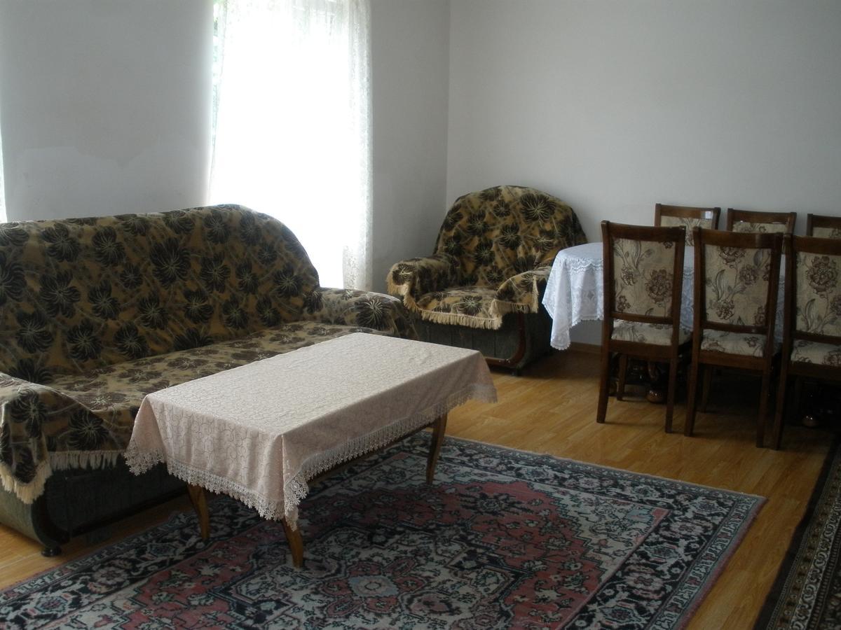 Ave Zara Bed & Breakfast Vaghatin Bagian luar foto
