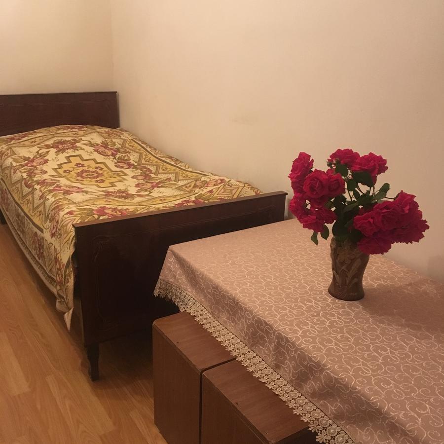 Ave Zara Bed & Breakfast Vaghatin Bagian luar foto
